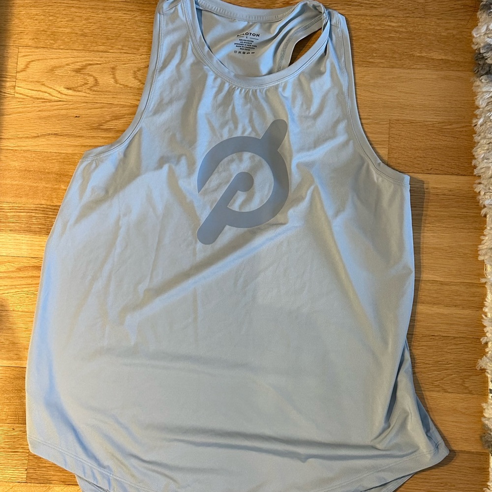 PELOTON tank once worn